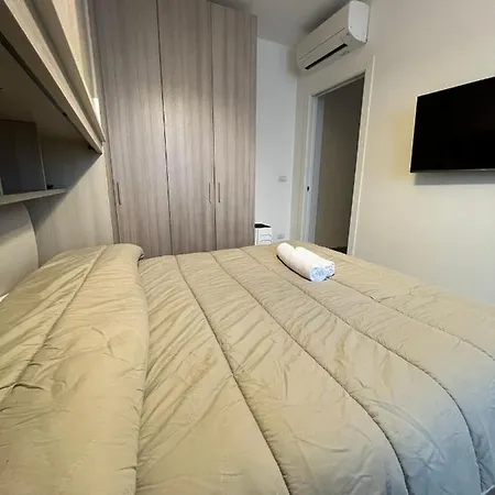 Pm 10 Via Joan Miro Apartament *