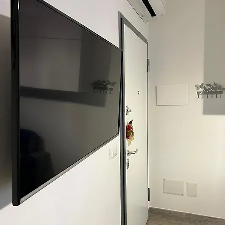 Pm 10 Via Joan Miro *